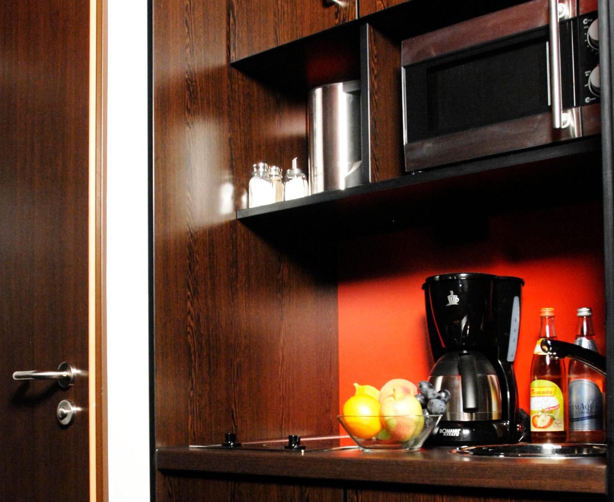 Stay2Munich Hotel & Serviced Apartments Brunnthal Bagian luar foto