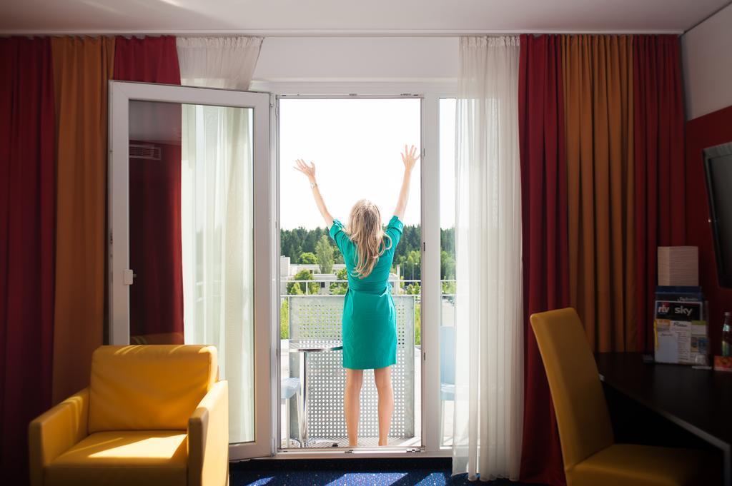 Stay2Munich Hotel & Serviced Apartments Brunnthal Bagian luar foto